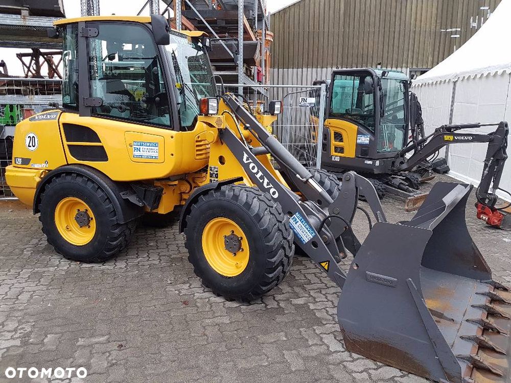 Volvo VOLVO L25F ,2014 Zaw. Widelec i lopata 1200mm 1ml - 5