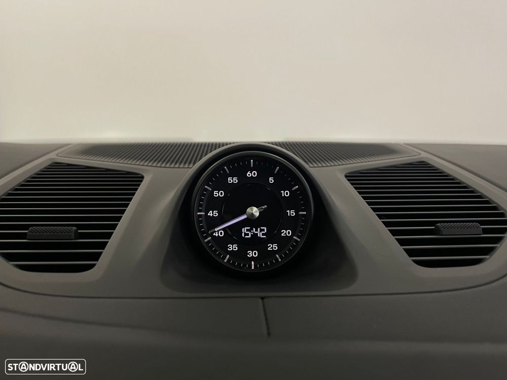 Porsche Cayenne Coupé E-Hybrid - 56