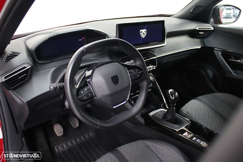 Peugeot 2008 1.2 PureTech Allure - 7