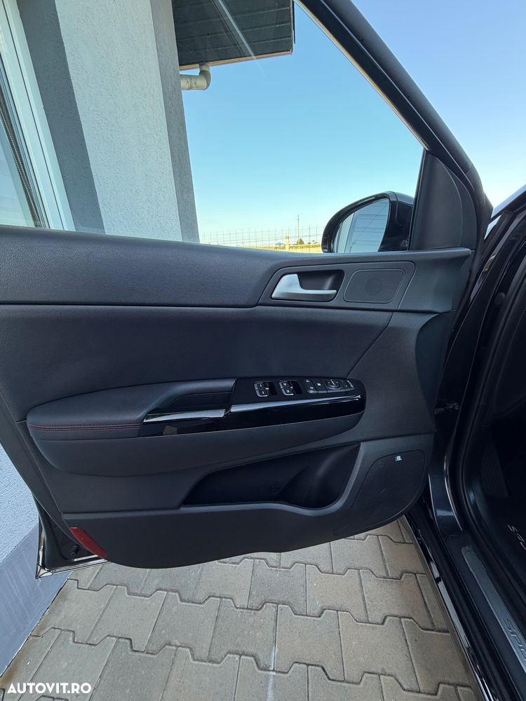 Kia Sportage 1.6 T-GDI AWD Aut. GT Line - 12