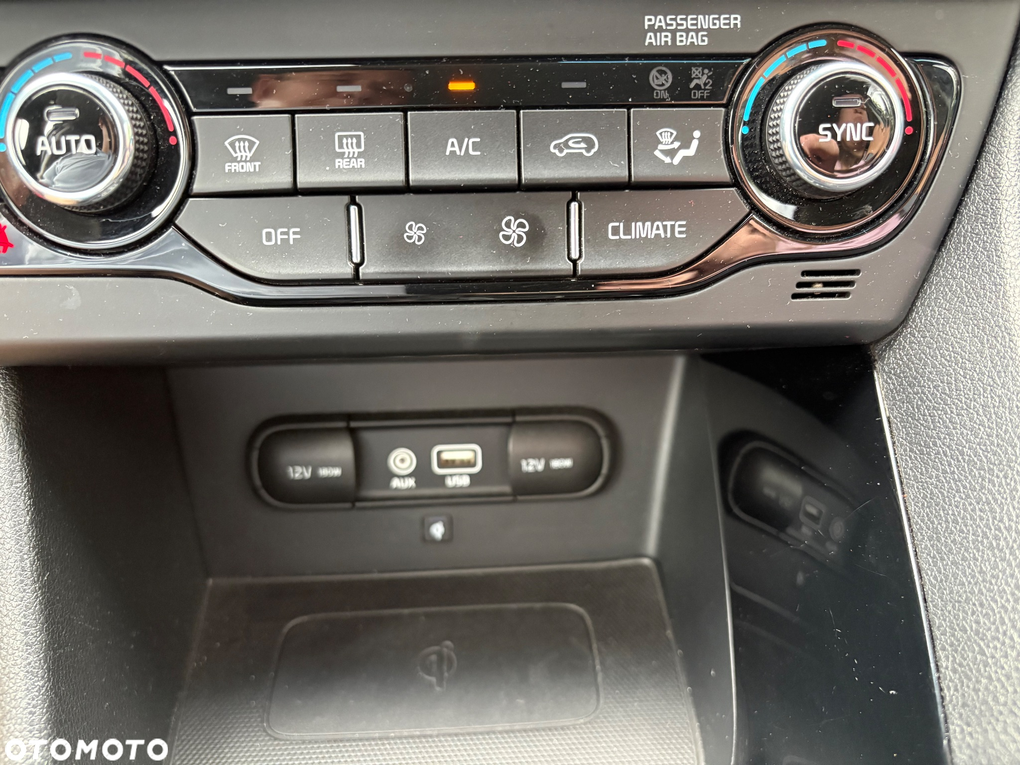 Kia Niro 1.6 GDI 2WD Edition 7 - 25