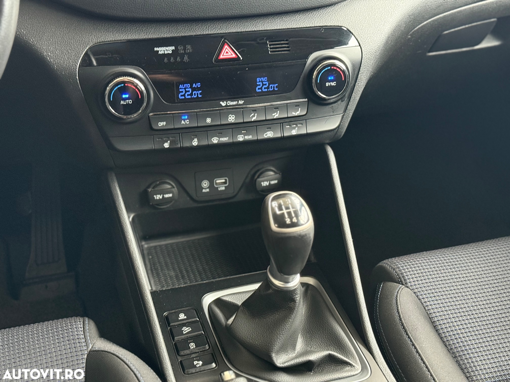 Hyundai Tucson 2.0 CRDI 2WD Style - 16