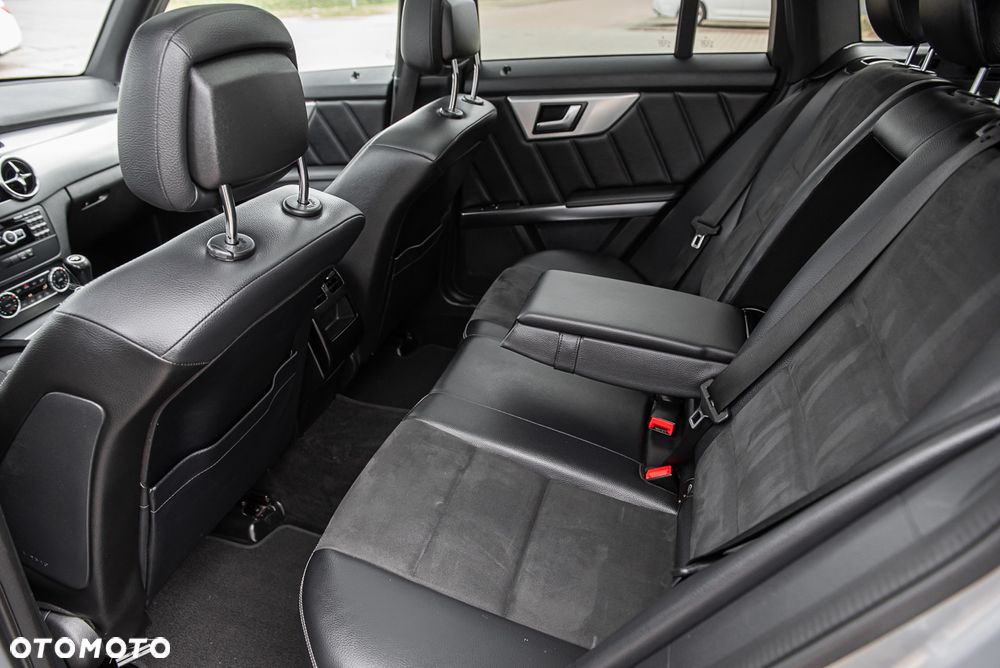 Mercedes-Benz GLK 200 CDI (BlueEFFICIENCY) - 24