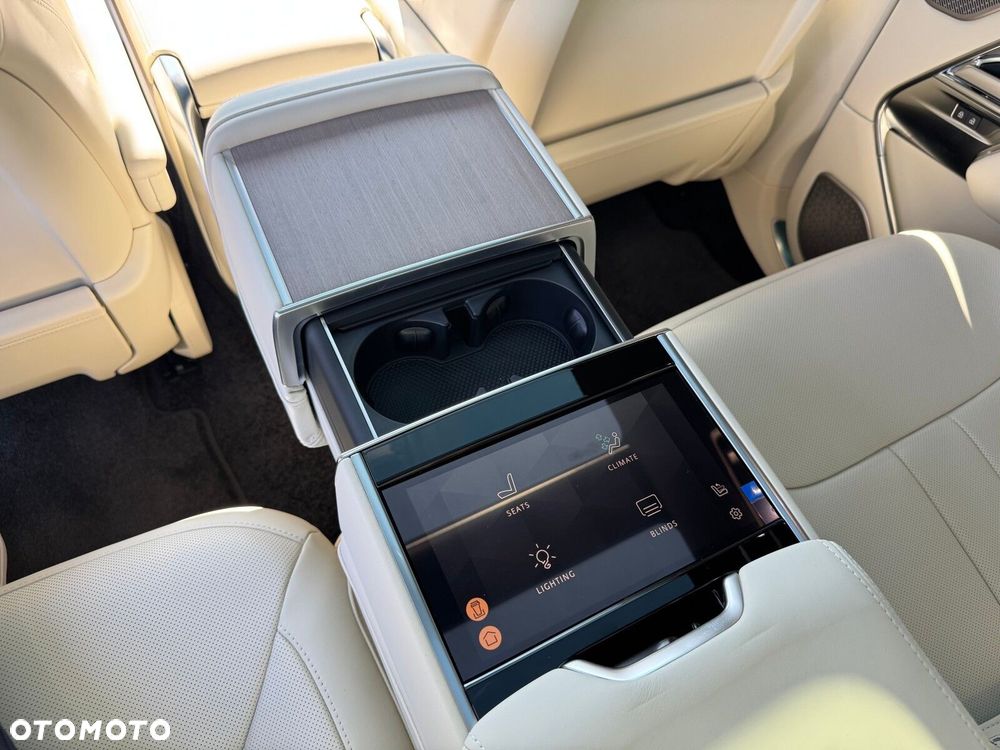 Land Rover Range Rover - 36