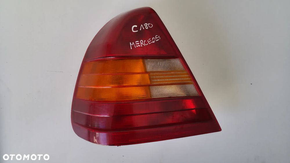 Mercedes-Benz C klasa W202 C180 Lampa tył Prawa Lewa Strona - 4