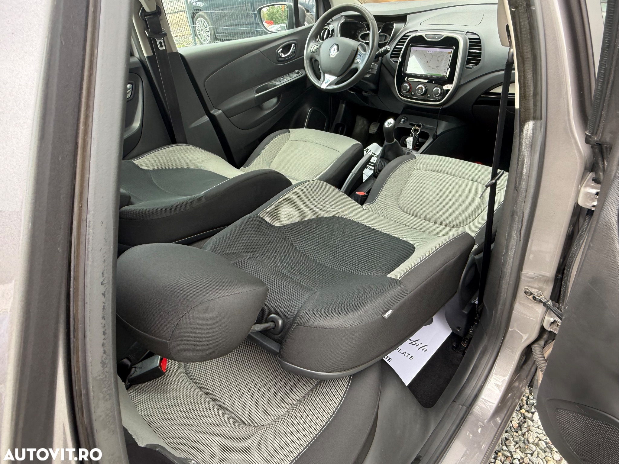 Renault Captur TCe 100 Zen - 6