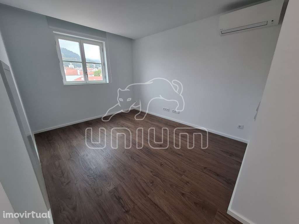 Apartamento T2 (Novo) - centro da cidade - Grande imagem: 3/5