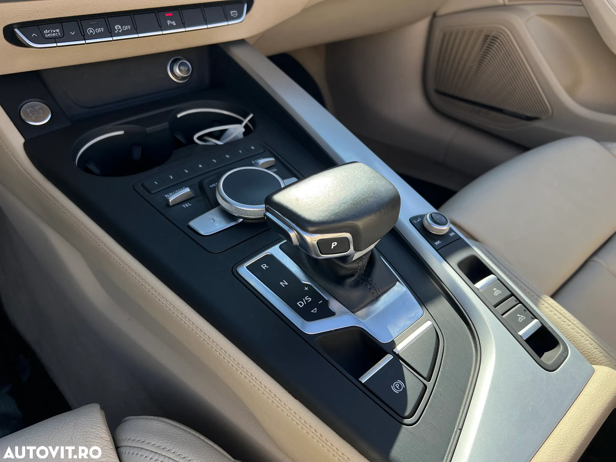 Audi A5 Cabrio 3.0 TDI quattro Stronic Design - 21
