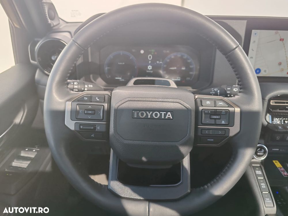 Toyota Land Cruiser - 10