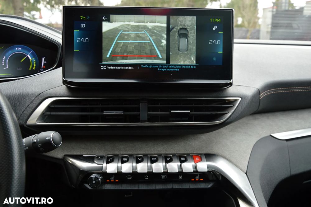 Peugeot 3008 PHEV 225 EAT8 GT - 18