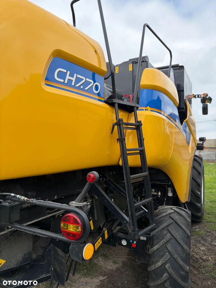 New Holland CH7.70 - 5