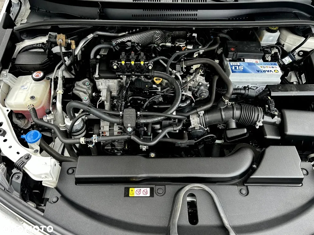 Toyota Corolla - 32
