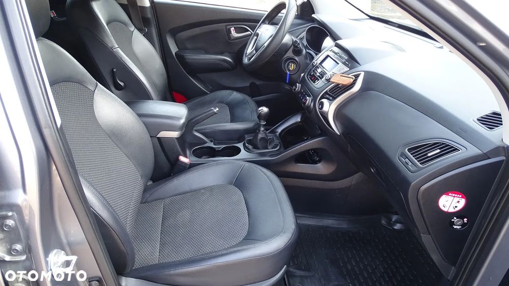Hyundai ix35 1.7 CRDi Style 2WD - 12