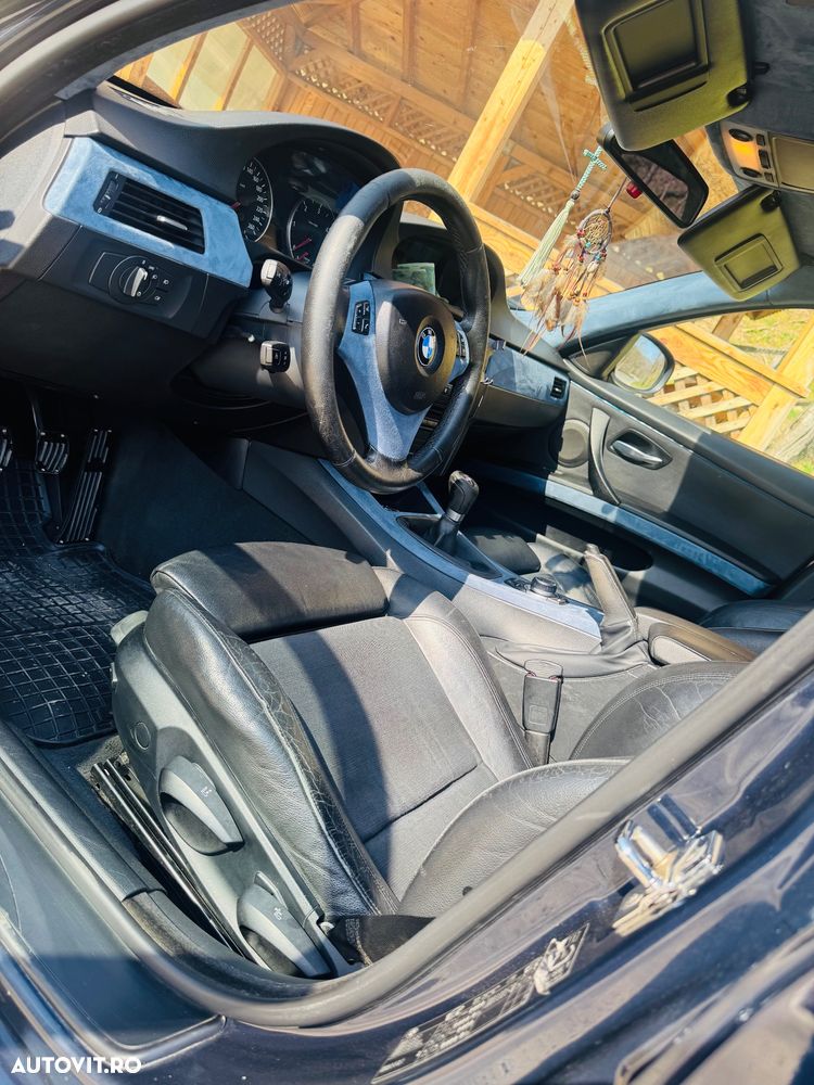 BMW Seria 3 320d - 14