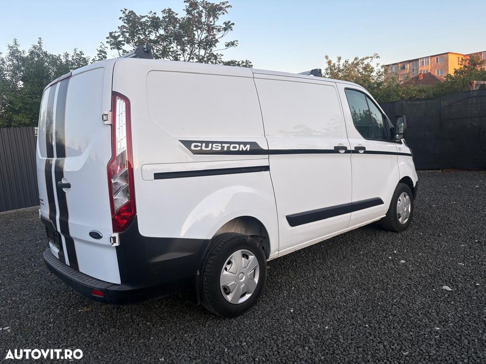 Ford Transit Custom - 3