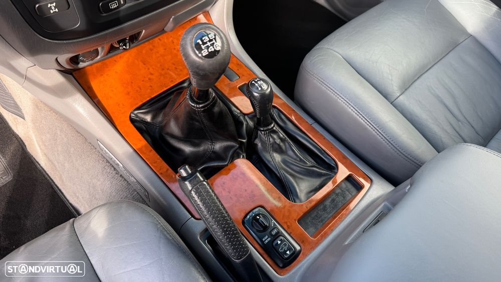 Toyota Land Cruiser SW 4.2 TD VX TA - 2