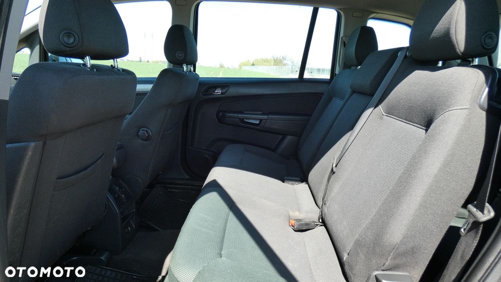 Opel Zafira 1.8 Family - 13