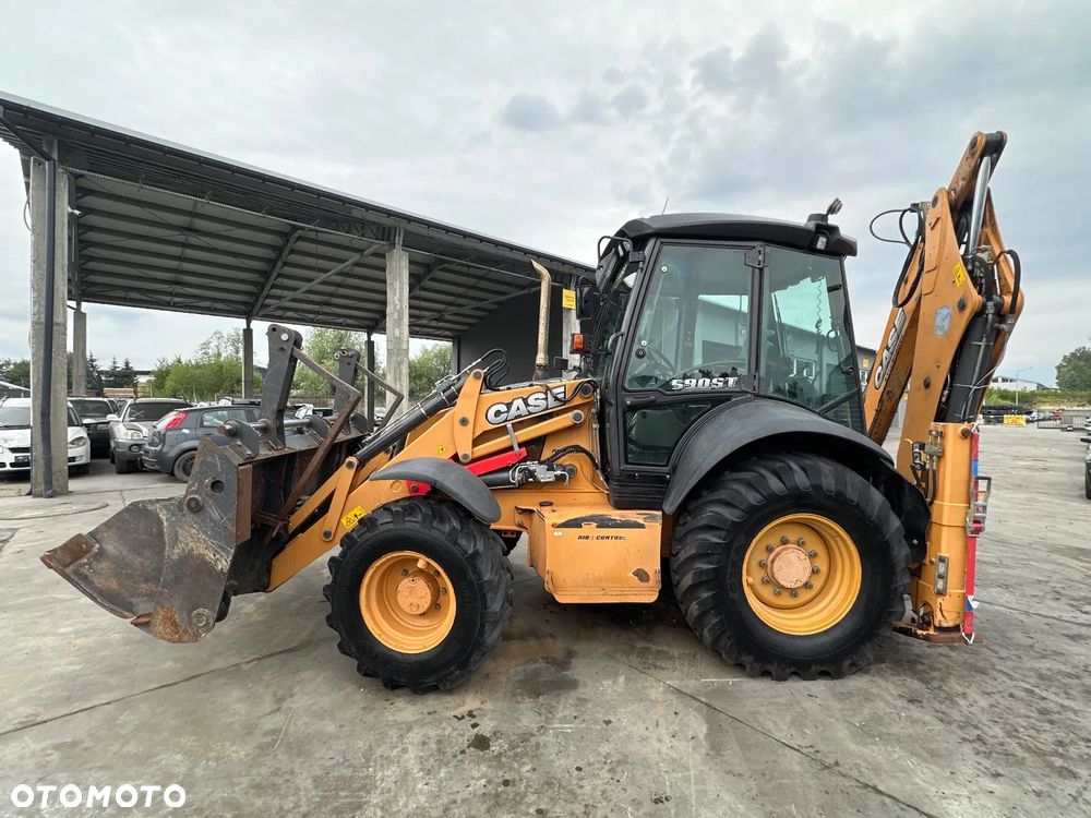 Case 590ST - 17