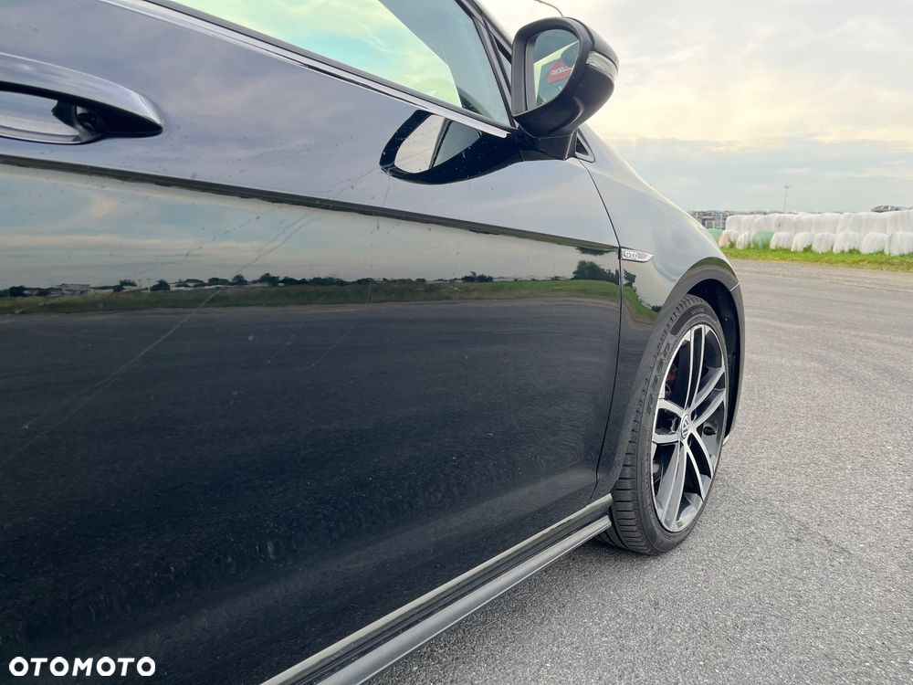 Volkswagen Golf VII 2.0 TDI BMT GTD - 12