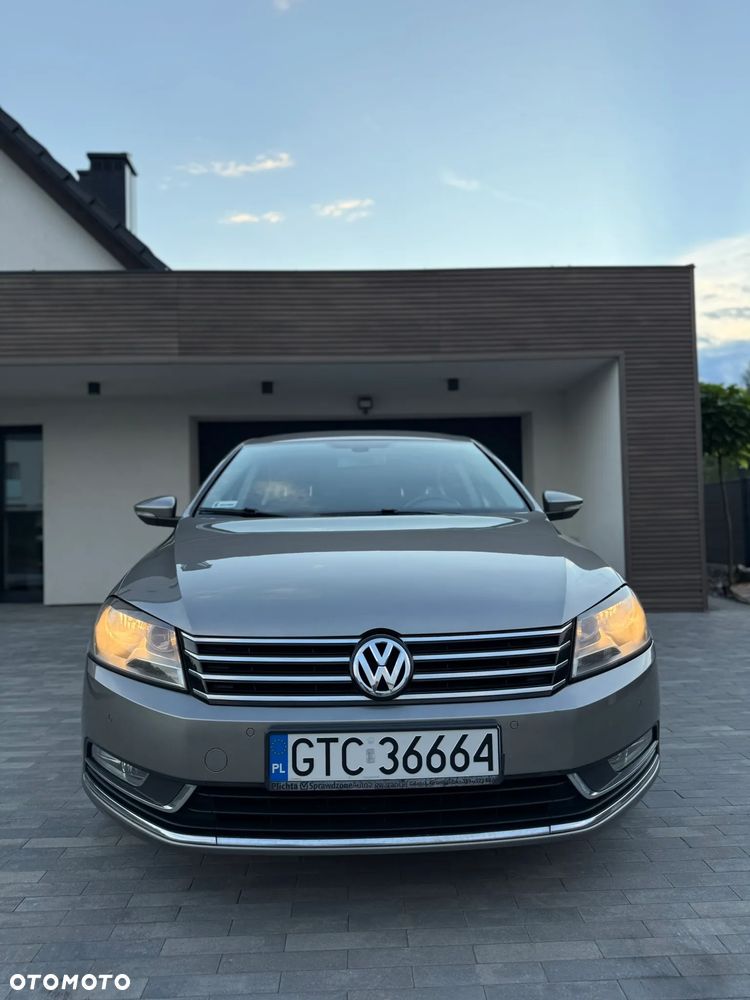 Volkswagen Passat - 3