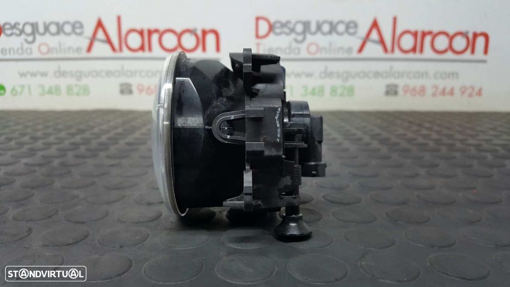 FAROL DE NEVOEIRO DIREITO RENAULT KANGOO EMOTION - 7
