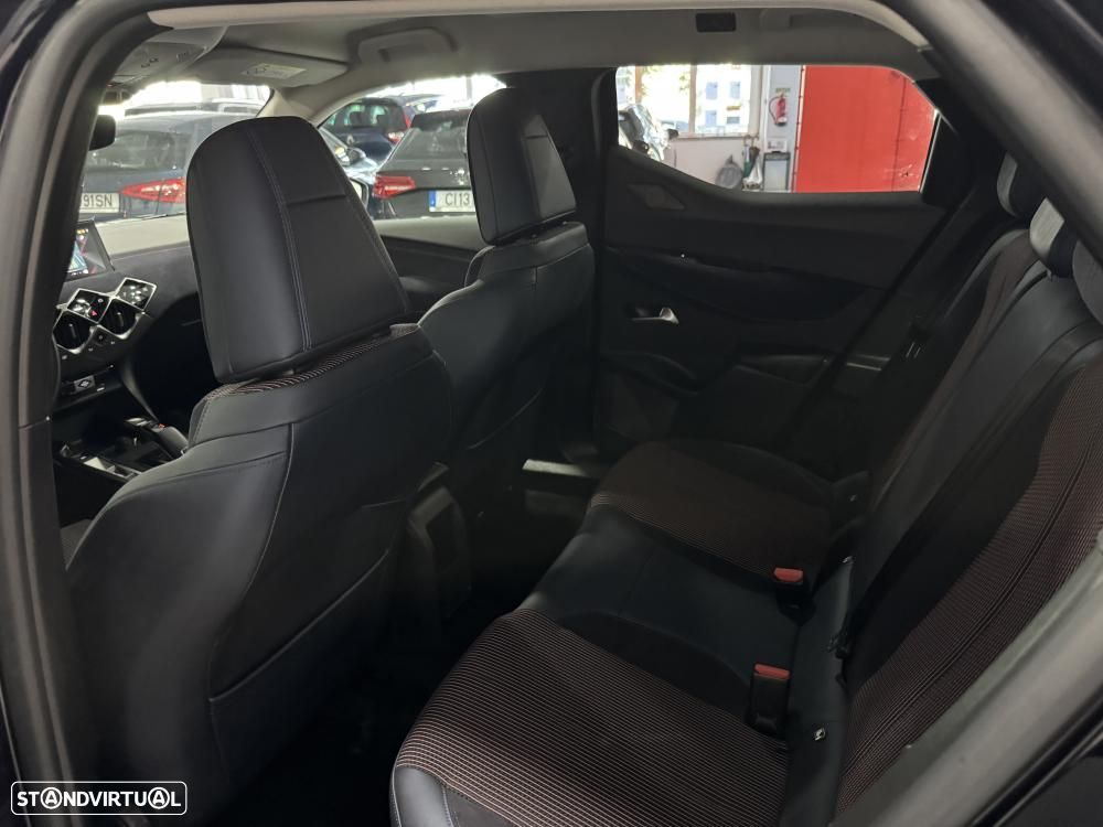 DS DS3 Crossback PureTech 130 Aut. INES DE LA FRESSANGE - 48
