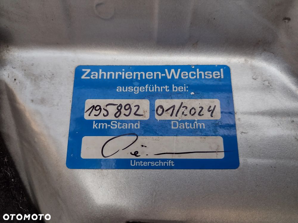 Ford C-MAX 1.6 TDCi Start-Stop-System Champions Edition - 8