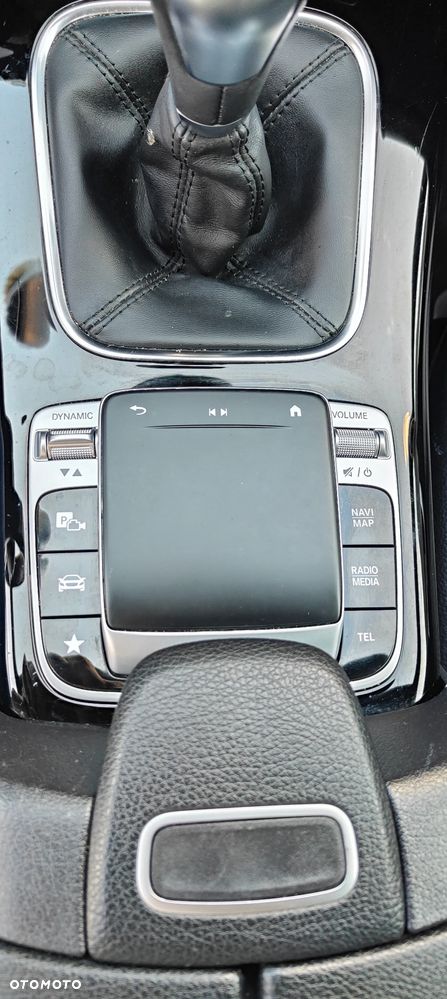 Mercedes-Benz Klasa A 200 Advanced Progressive - 36