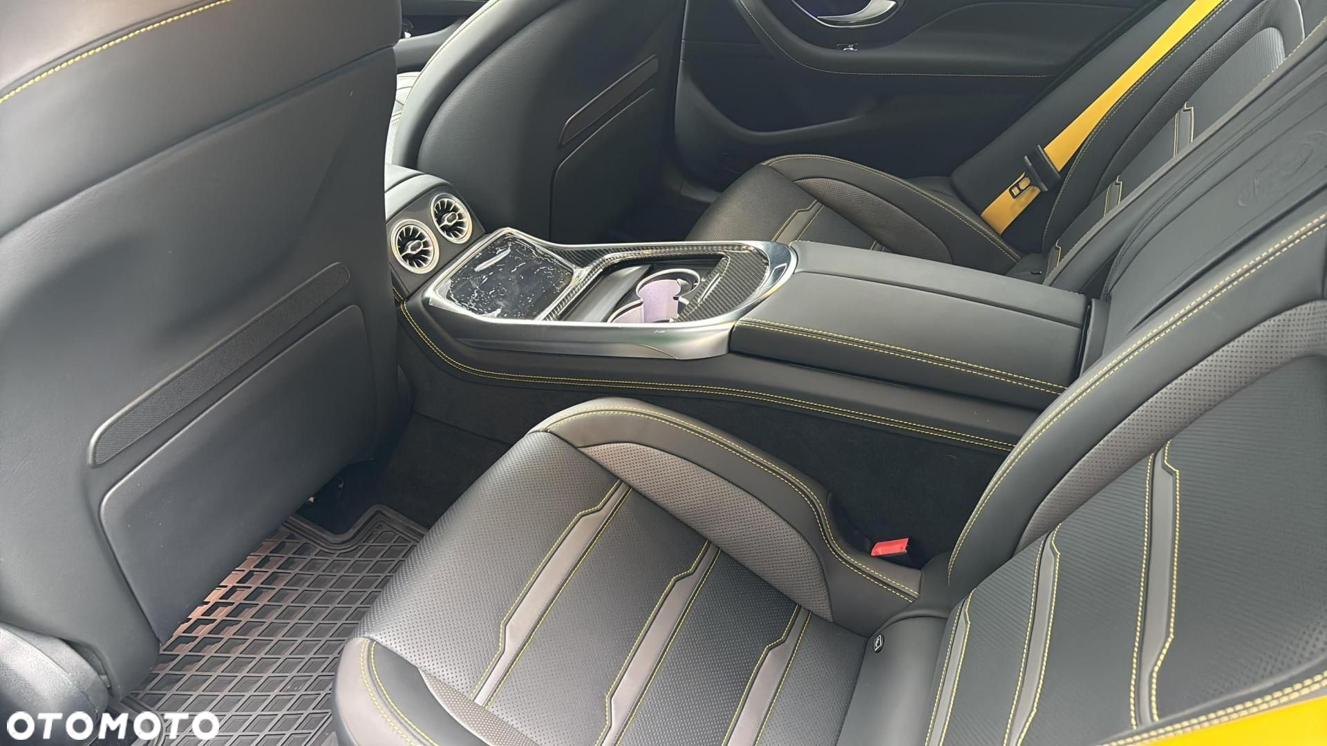 Mercedes-Benz AMG GT - 18