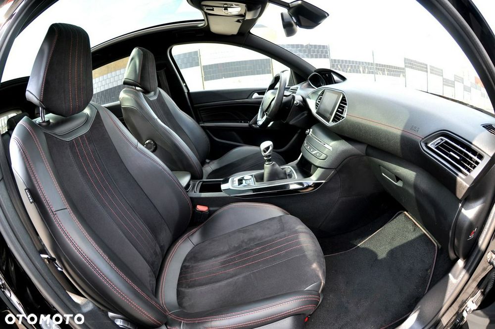 Peugeot 308 2.0 HDi Allure - 22