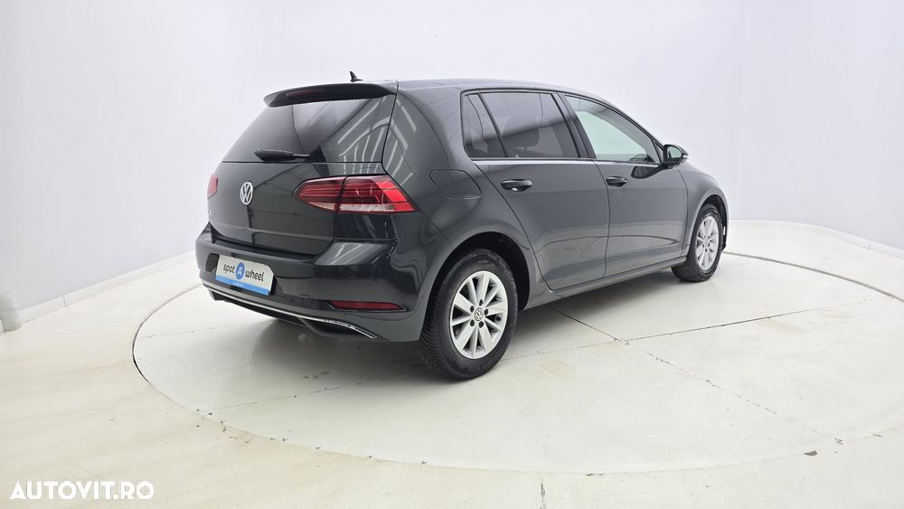 Volkswagen Golf 1.6 TDI Comfortline - 7