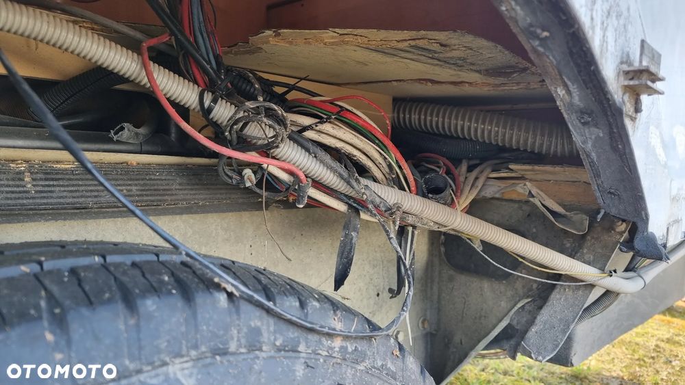 Rapido Fiat Ducato 90920F - 31