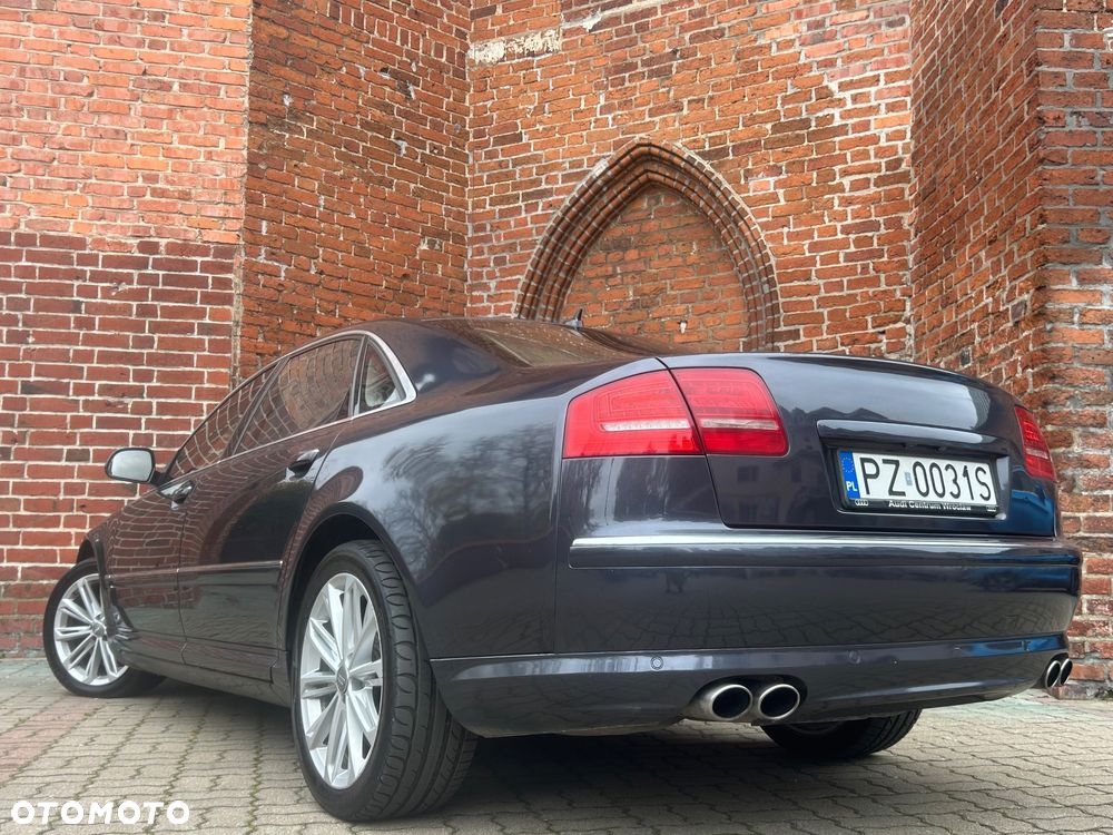 Audi A8 - 21