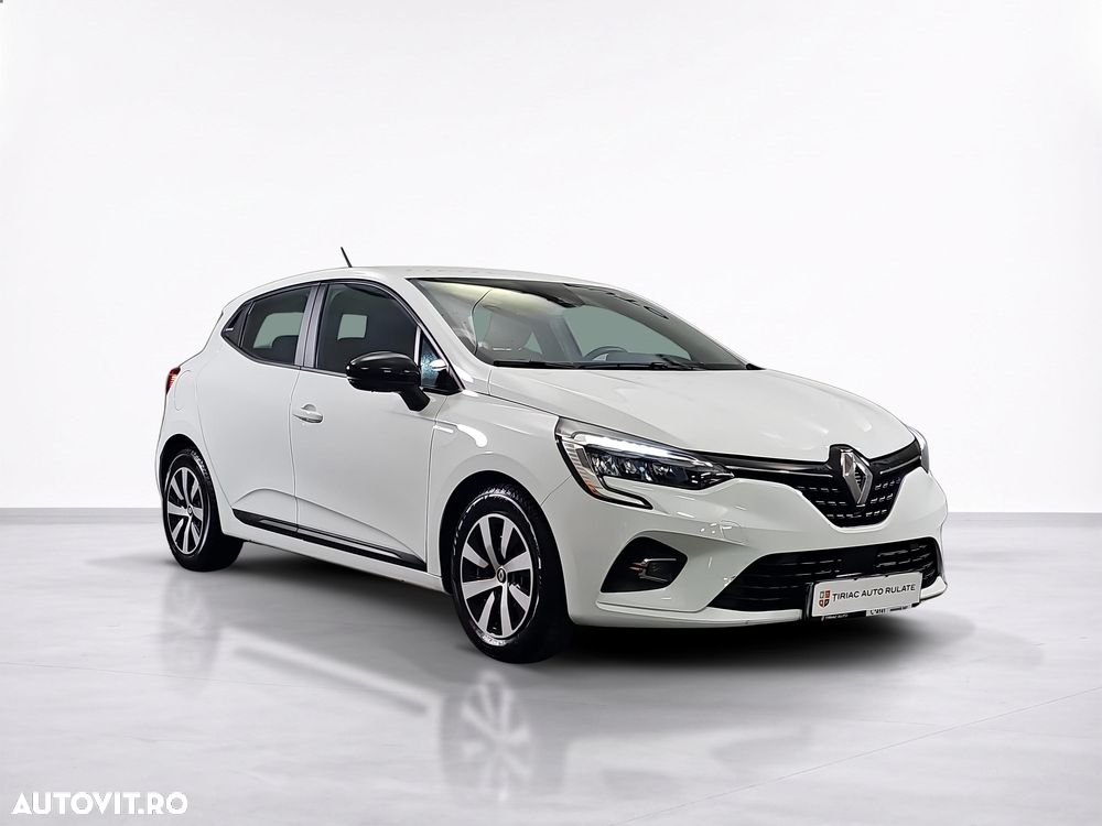 Renault Clio - 8