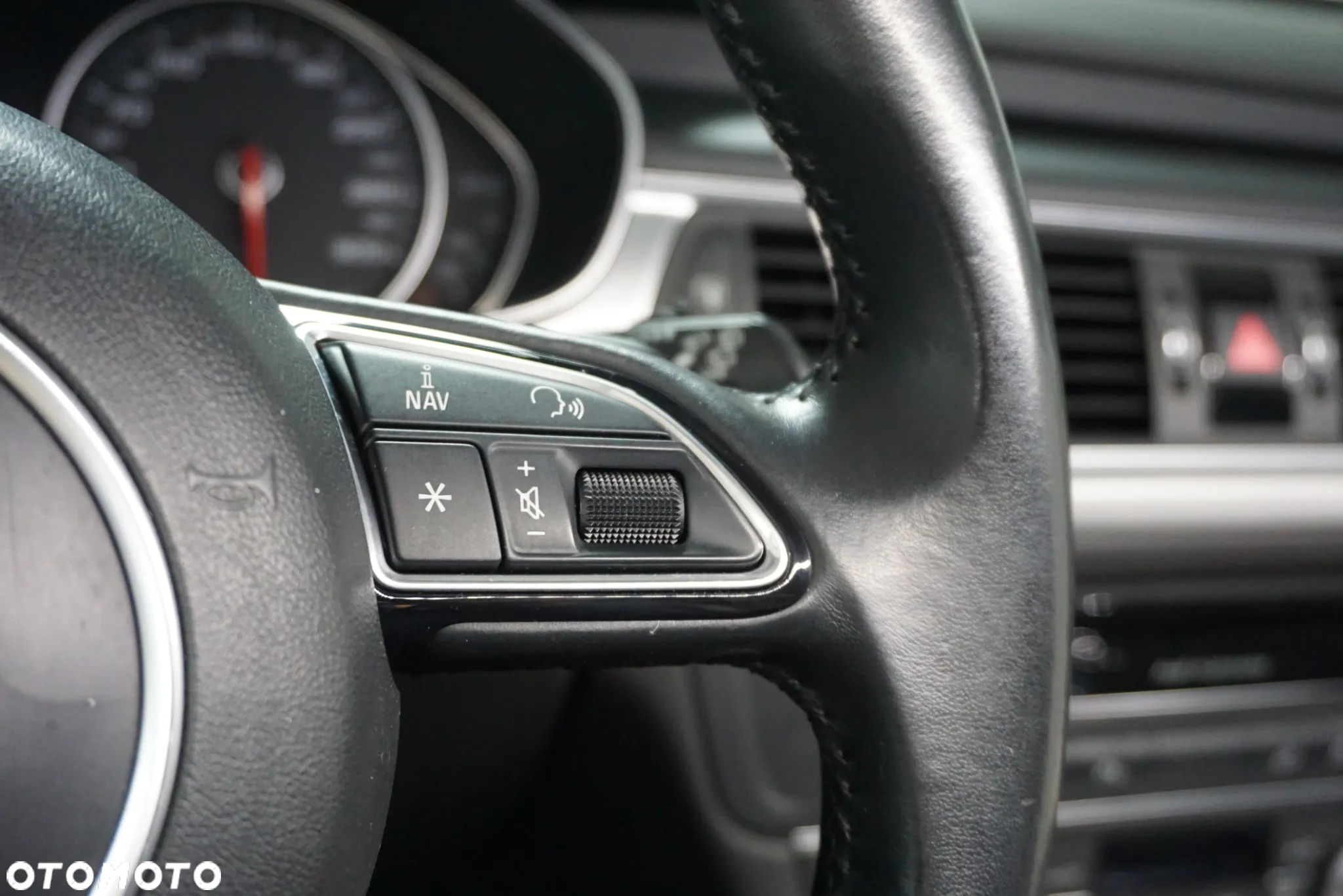 Audi A6 Avant 3.0 TDI quattro S tronic - 31