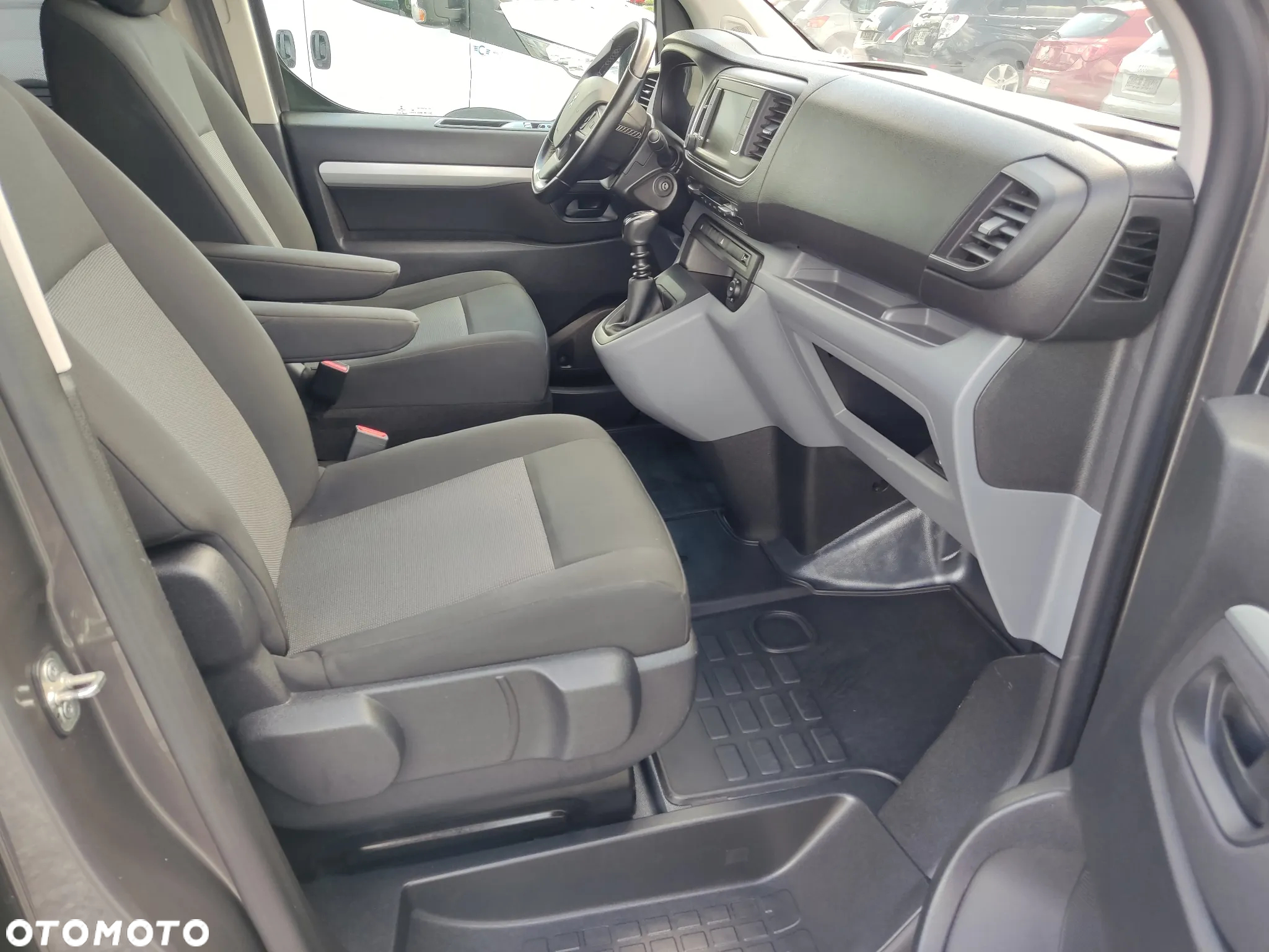 Peugeot Expert - 24
