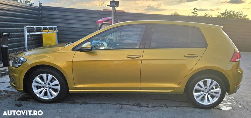 Volkswagen Golf 1.6 TDI DSG Comfortline - 15