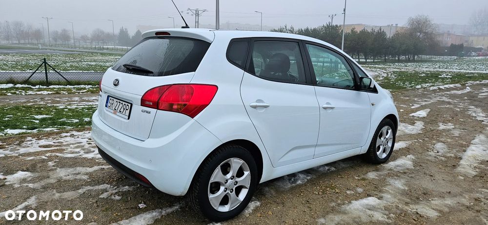 Kia Venga 1.4 CRDi XL - 9