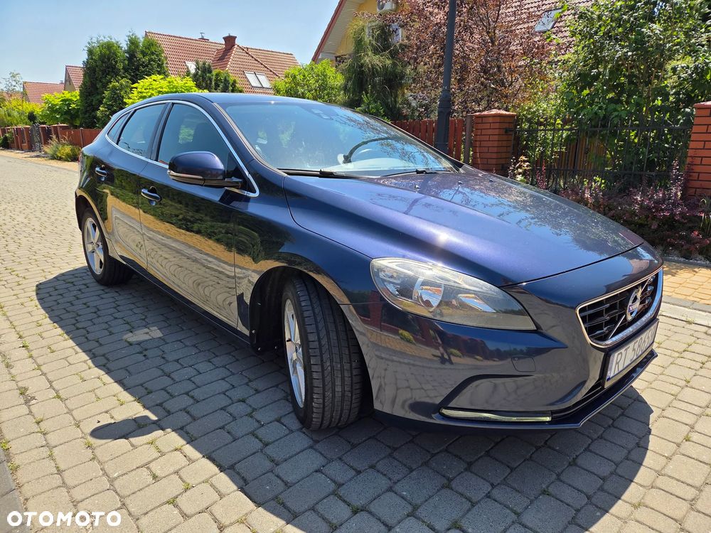 Volvo V40 D4 Drive-E Momentum - 4