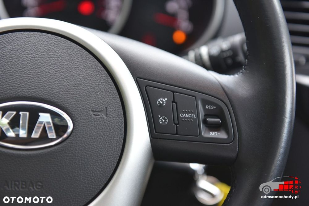 Kia Venga - 32