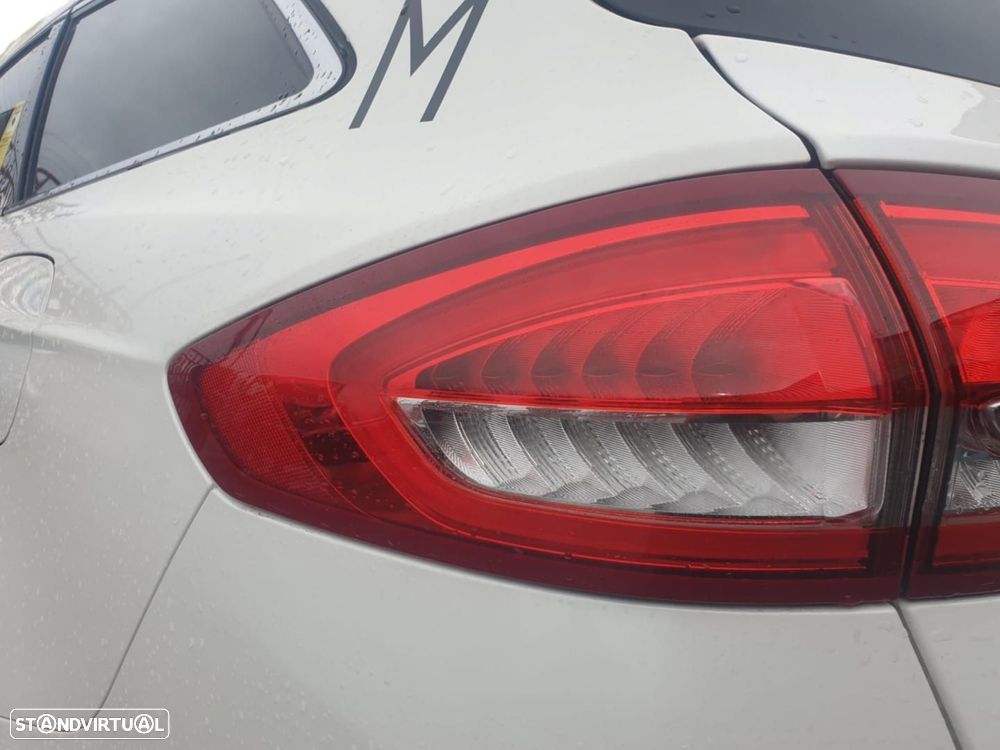 FAROLIM TRASEIRO ESQUERDO FORD MONDEO SPORTBREAK CNG - 1