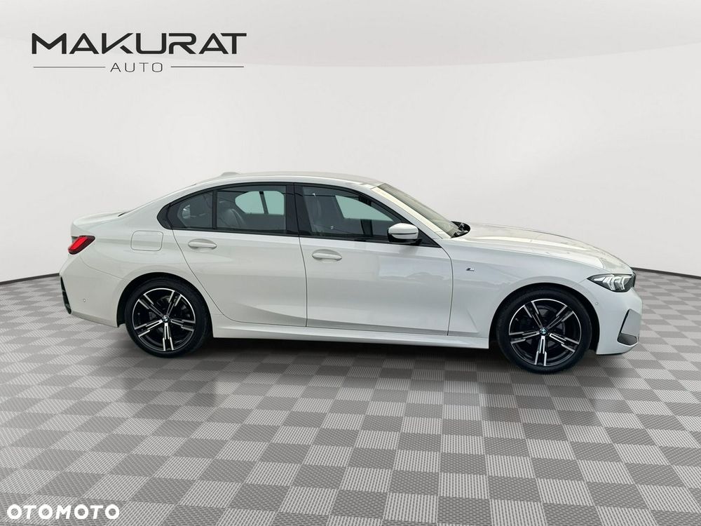 BMW Seria 3 318i M Sport - 9
