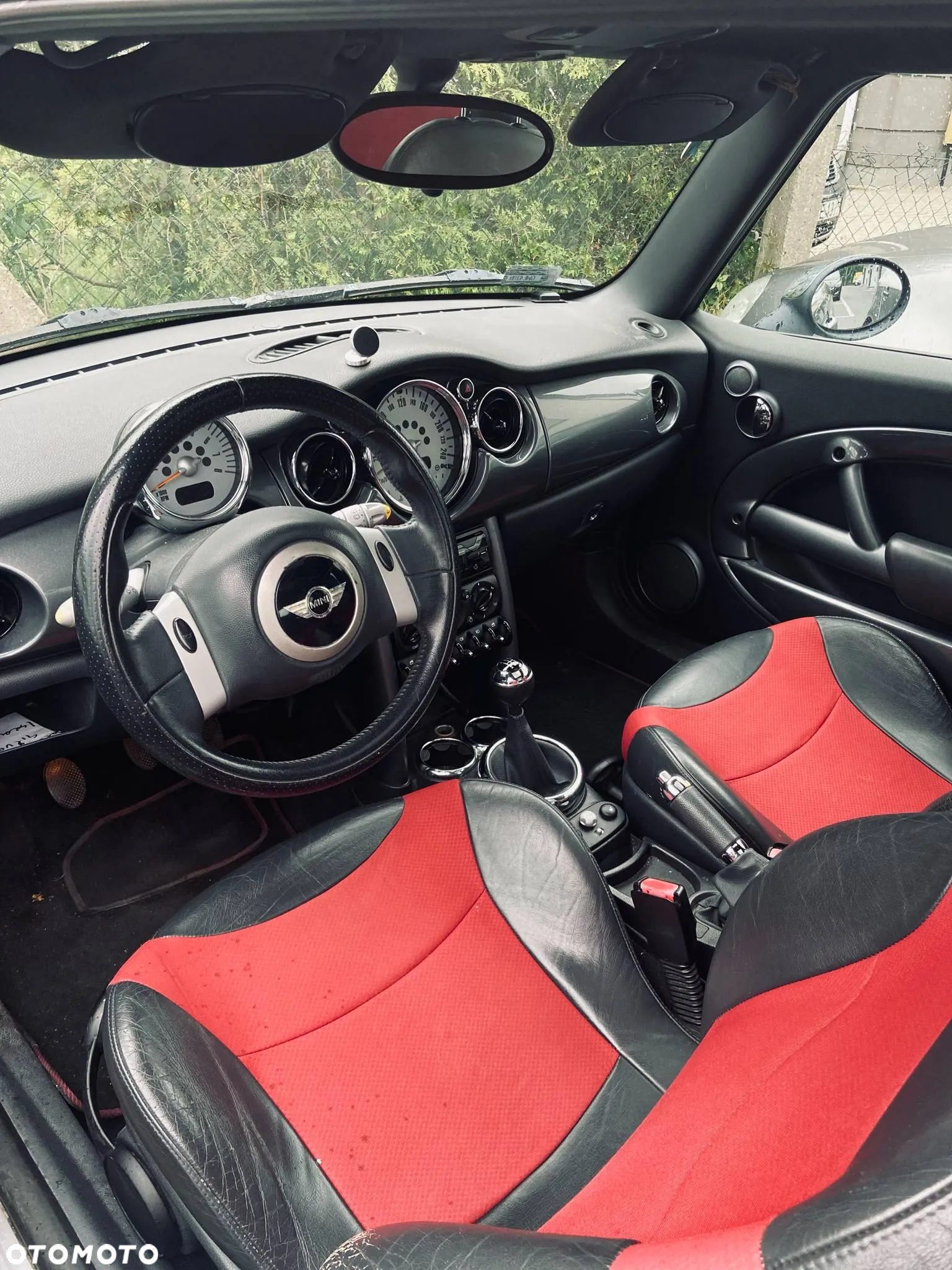 MINI ONE Standard - 5