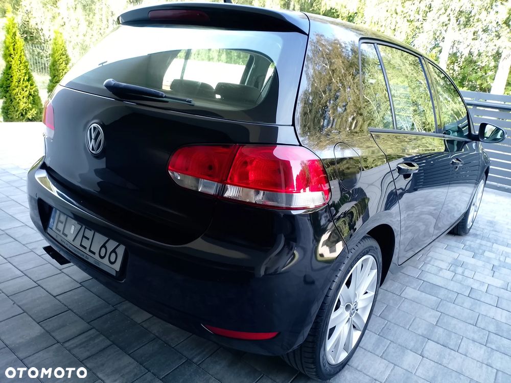 Volkswagen Golf 1.4 TSI Highline DSG - 9