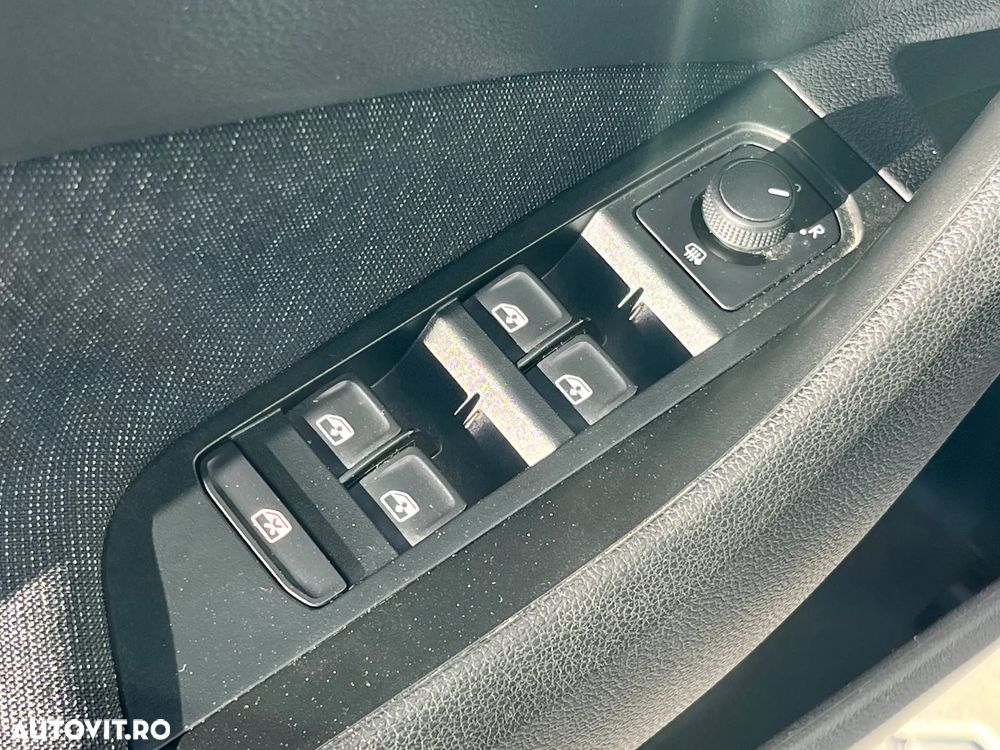 Skoda Kamiq 1.0 TSI DSG Style - 6