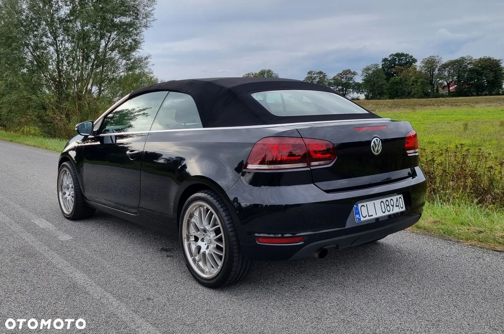 Volkswagen Golf - 2
