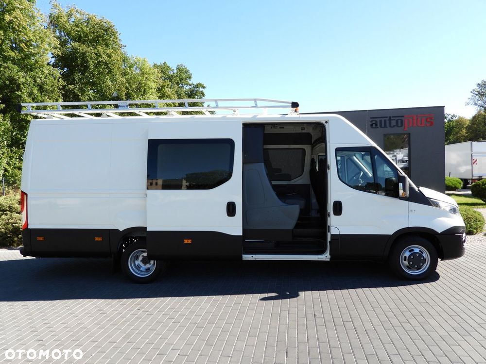 Iveco DAILY 35C17 FURGON BRYGADÓWKA 6 MIEJSC TEMPOMAT BLIŹNIACZE KOŁA KLIMATYZACJA  170KM - 9