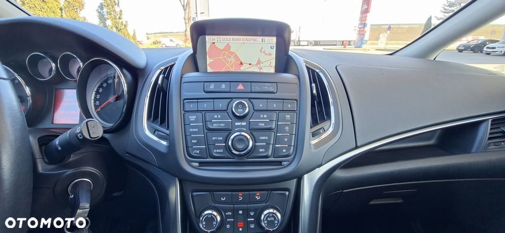 Opel Zafira 1.4 T Cosmo - 17