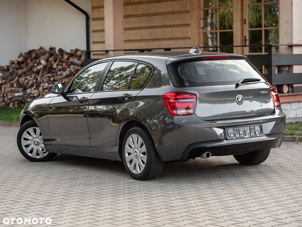 BMW Seria 1 - 9