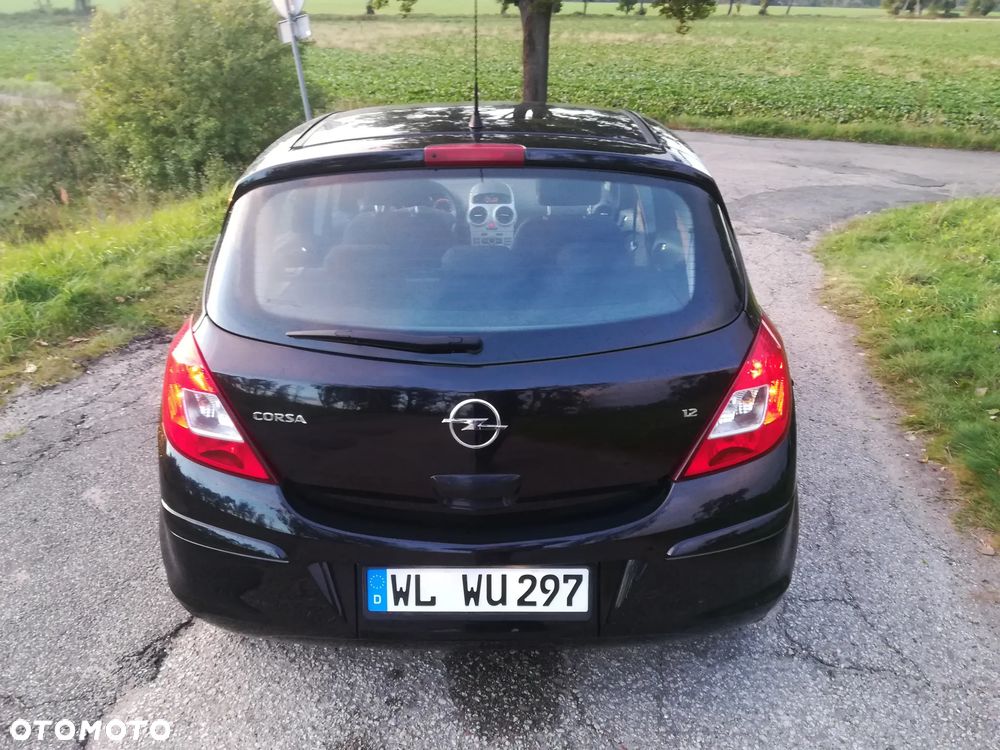 Opel Corsa 1.2 16V Cosmo - 6